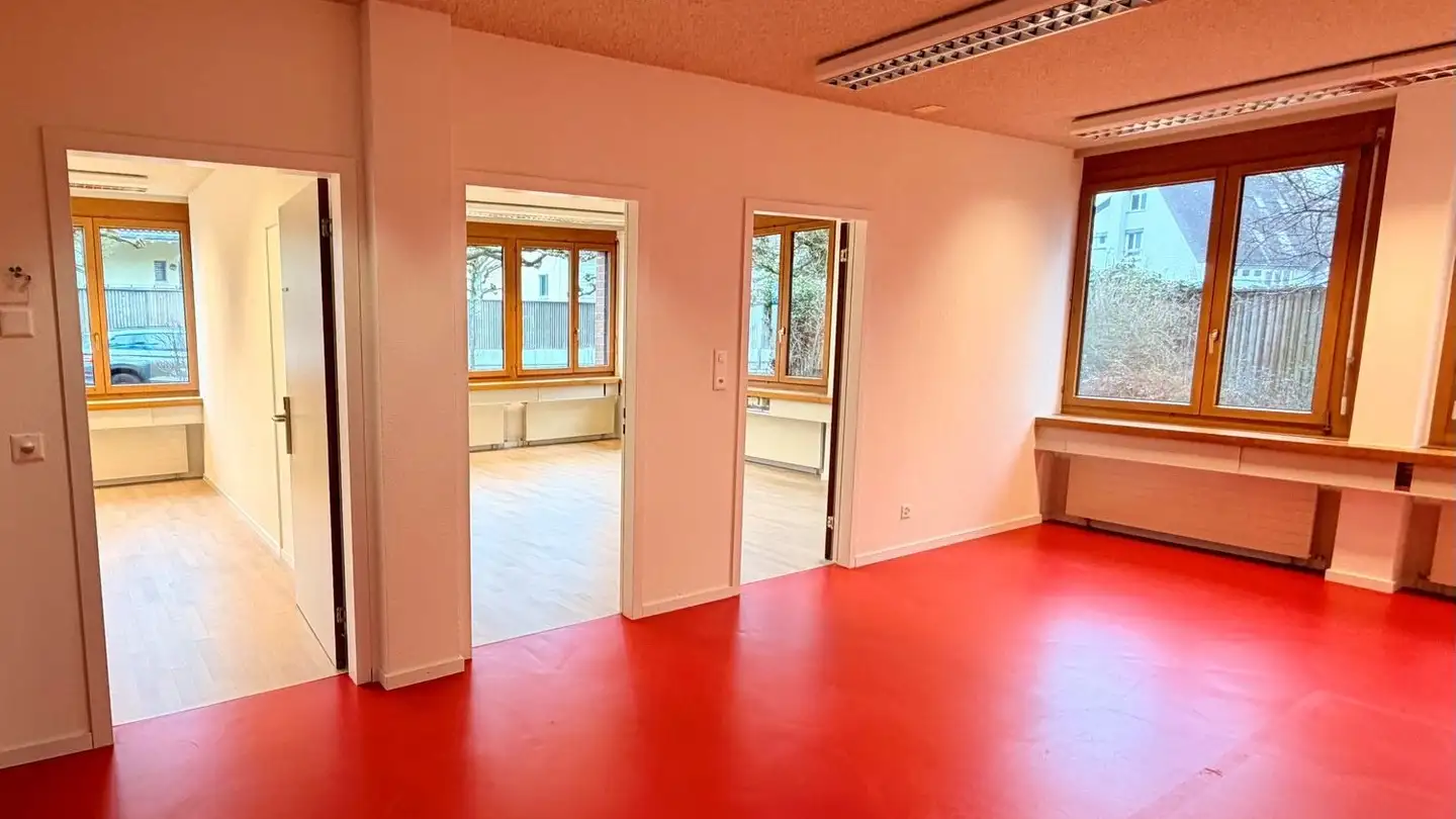 Office space for rent - Bahnhofstrasse 69, 8965 Berikon - Photo 2