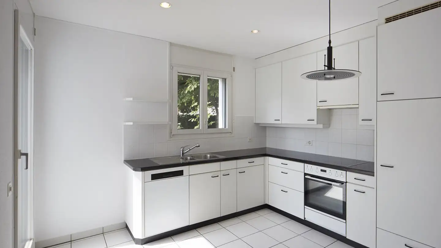 Appartamento in affitto - Via Cantonale 30, 6949 Comano - Photo 2