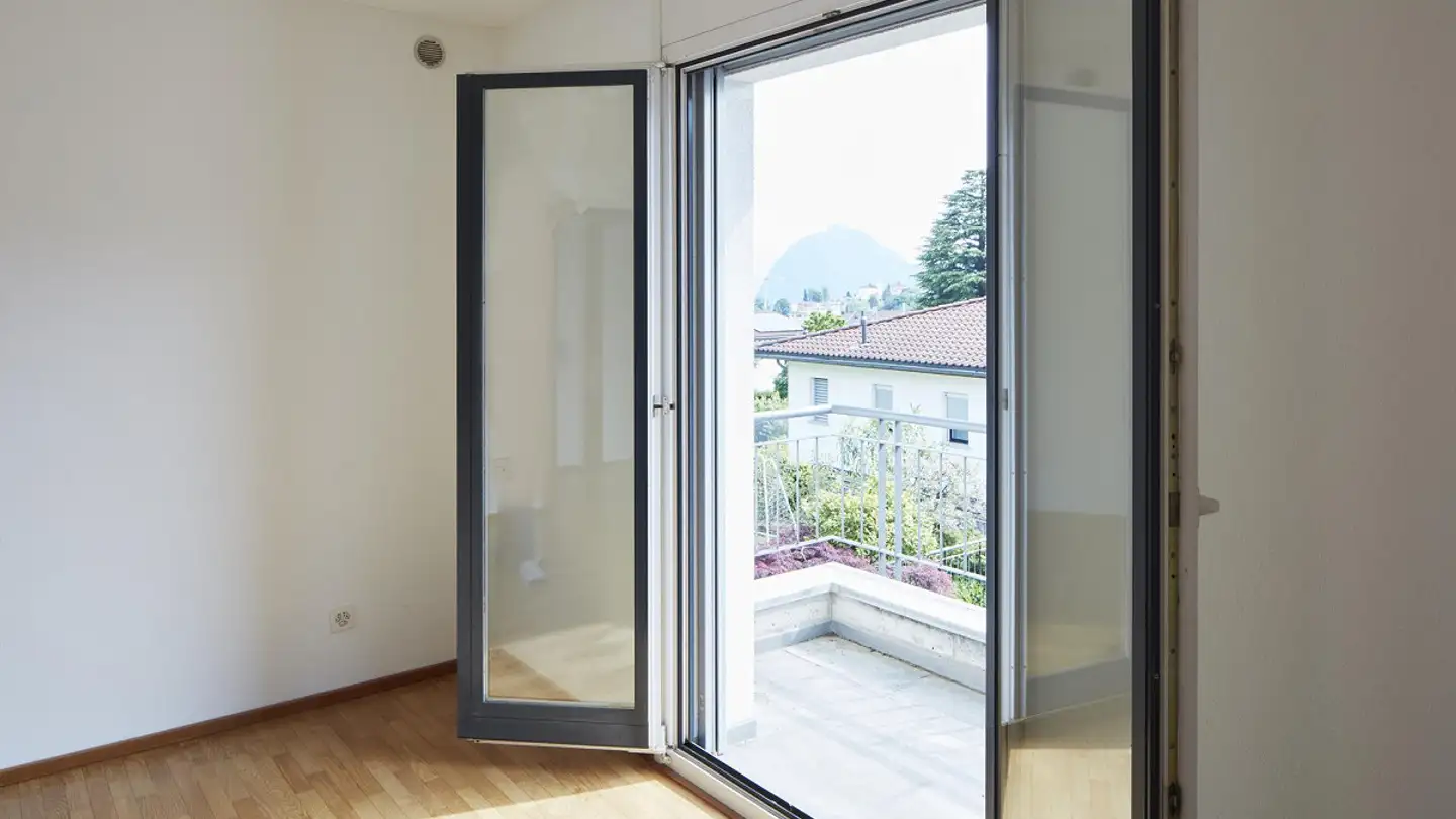 Appartamento in affitto - Via Cantonale 30, 6949 Comano - Photo 3