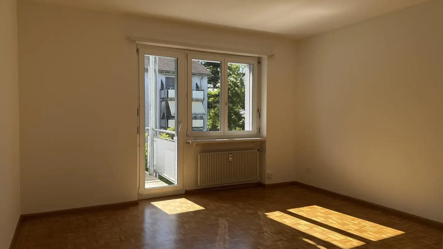 Appartement à louer - Aeussere Lange Heid 3, 4142 Münchenstein