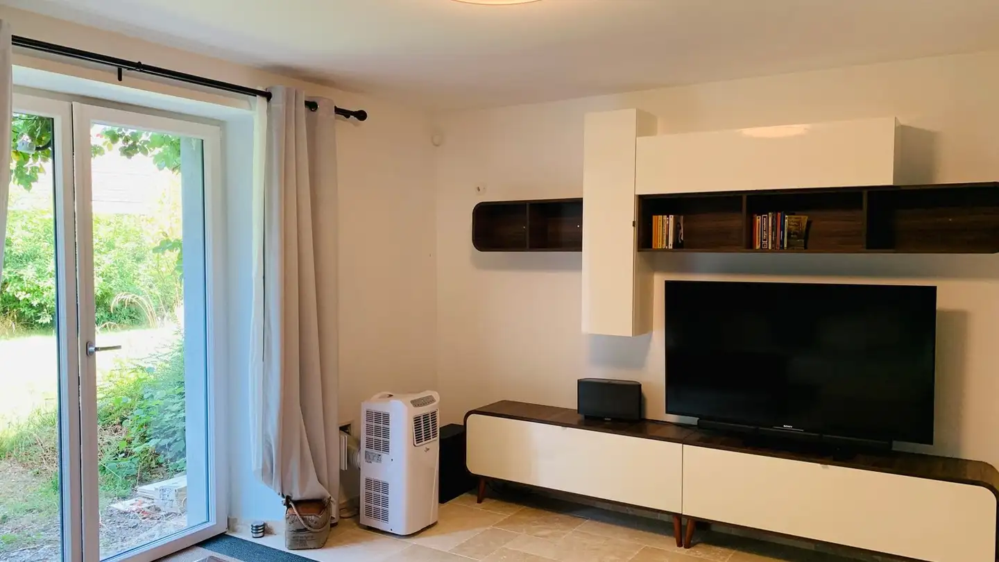 Apartment for rent - 1277 Borex - Photo 3