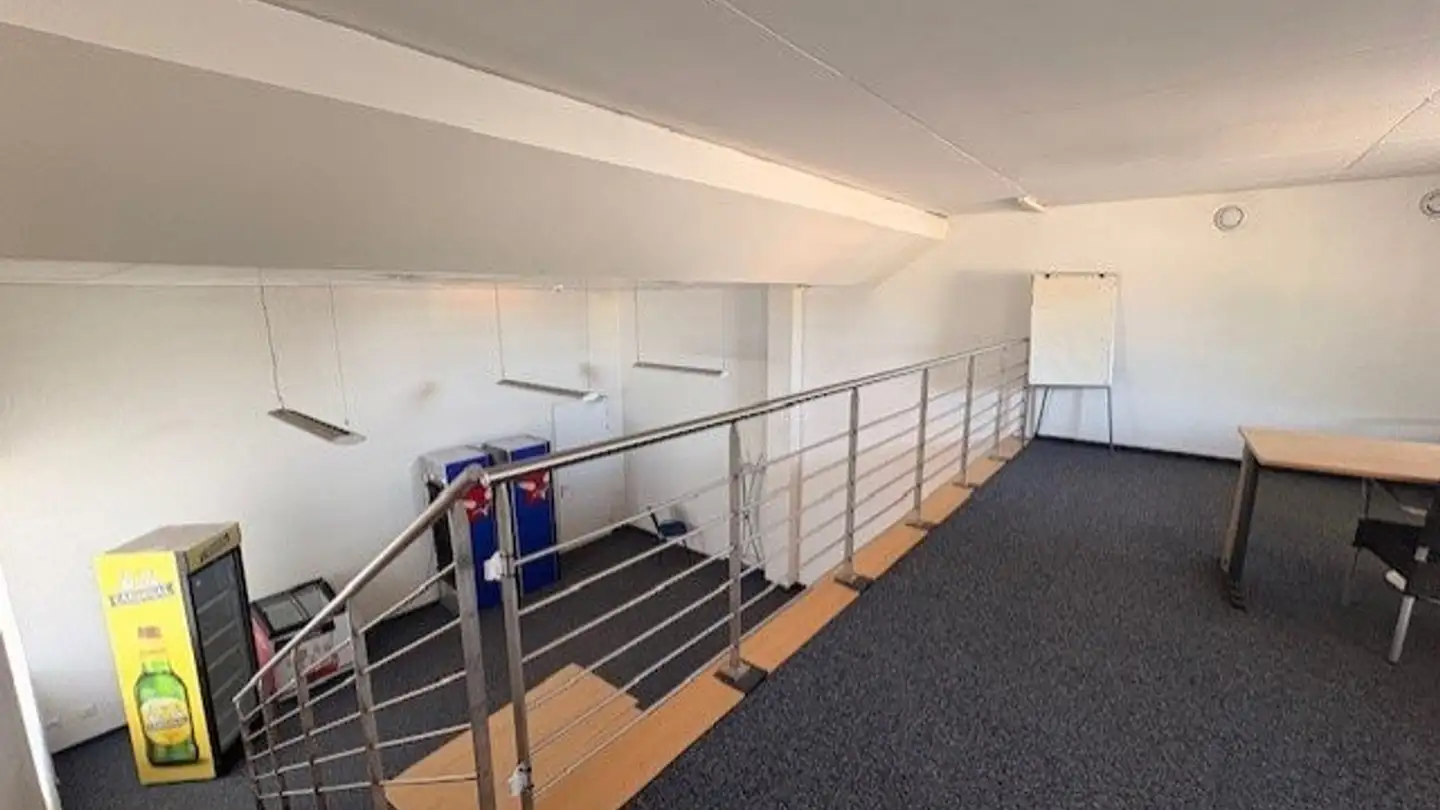 Shop for rent - Rose-De-La-Broye, 1470 Lully FR - Photo 4