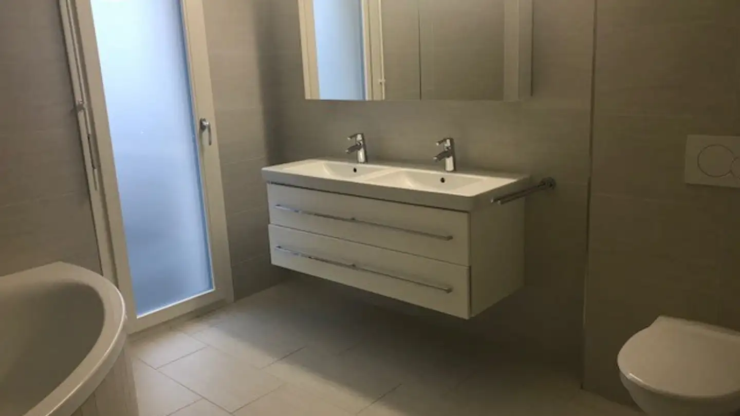 Apartment for rent - 8426 Lufingen - Photo 4