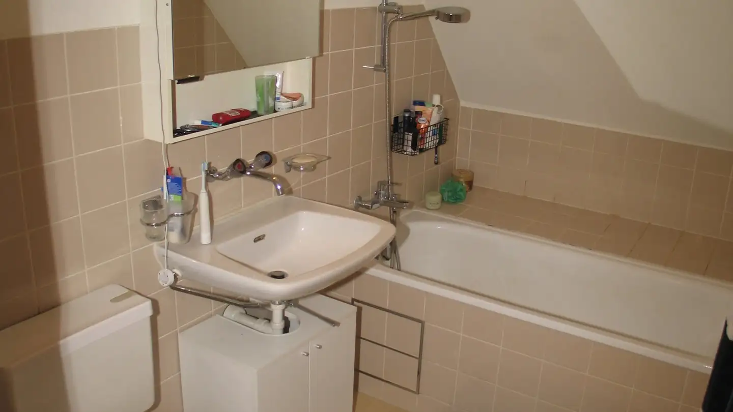 Attique à louer - Wendelinsgasse 1, 4125 Riehen - Photo 4