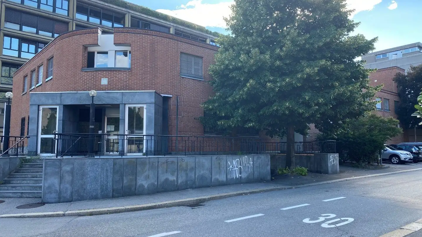 Spazio di archiviazione in affitto - Via Dante Alighieri 25, 6830 Chiasso - Foto 3