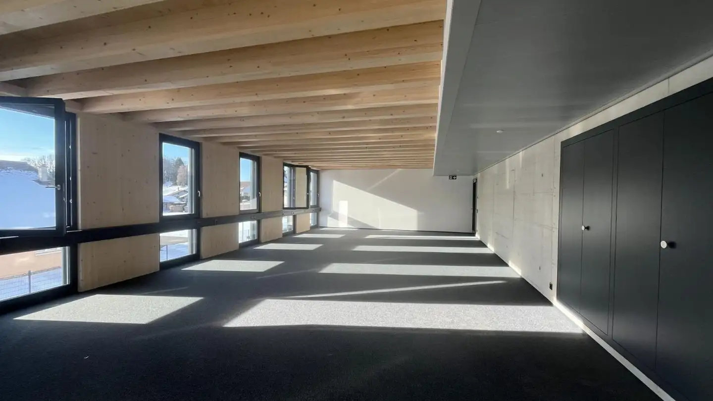 Atelier à louer - 1618 Châtel-St-Denis - Photo 2