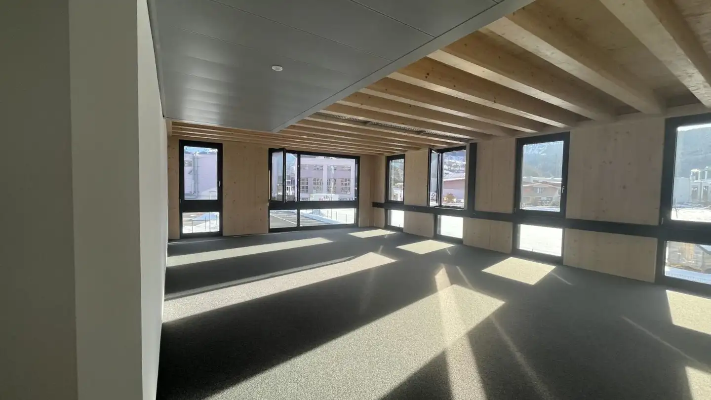 Atelier à louer - 1618 Châtel-St-Denis - Photo 3