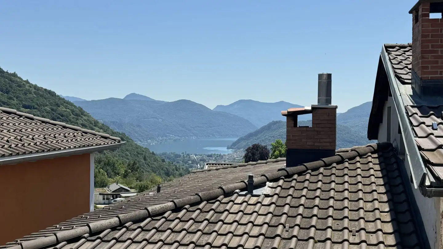 Edificio residenziale in vendita - Piazza Grande 1, 6986 Curio - Photo 4