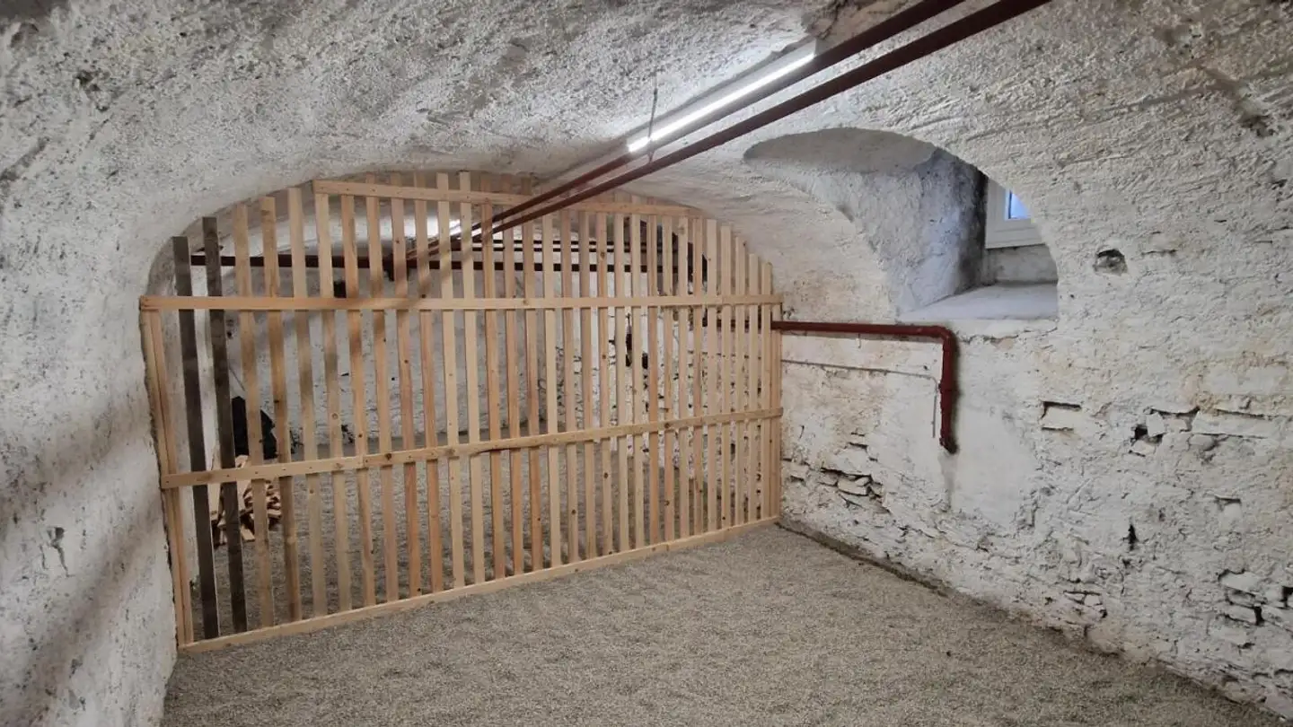 Cellar partition for rent - Rue De La Serre 96, 2300 La Chaux-de-Fonds
