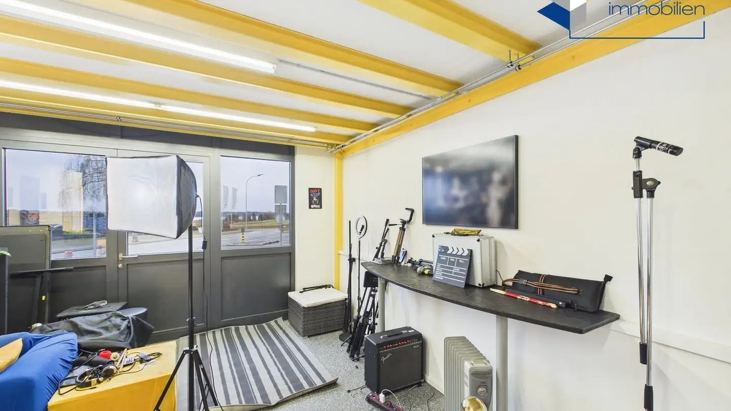 Gewerbe mieten - Breitistrasse 27, 8623 Wetzikon ZH - Foto 4