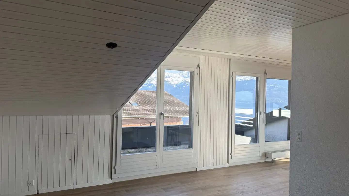 Attique à louer - Haltenweg, 3654 Gunten - Photo 3