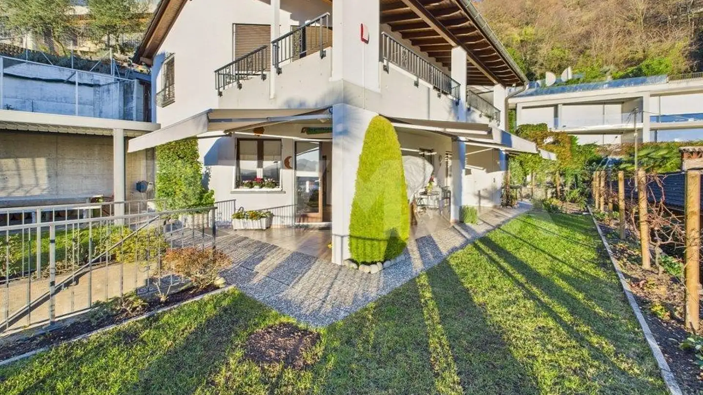 Villa for sale - 6963 Pregassona