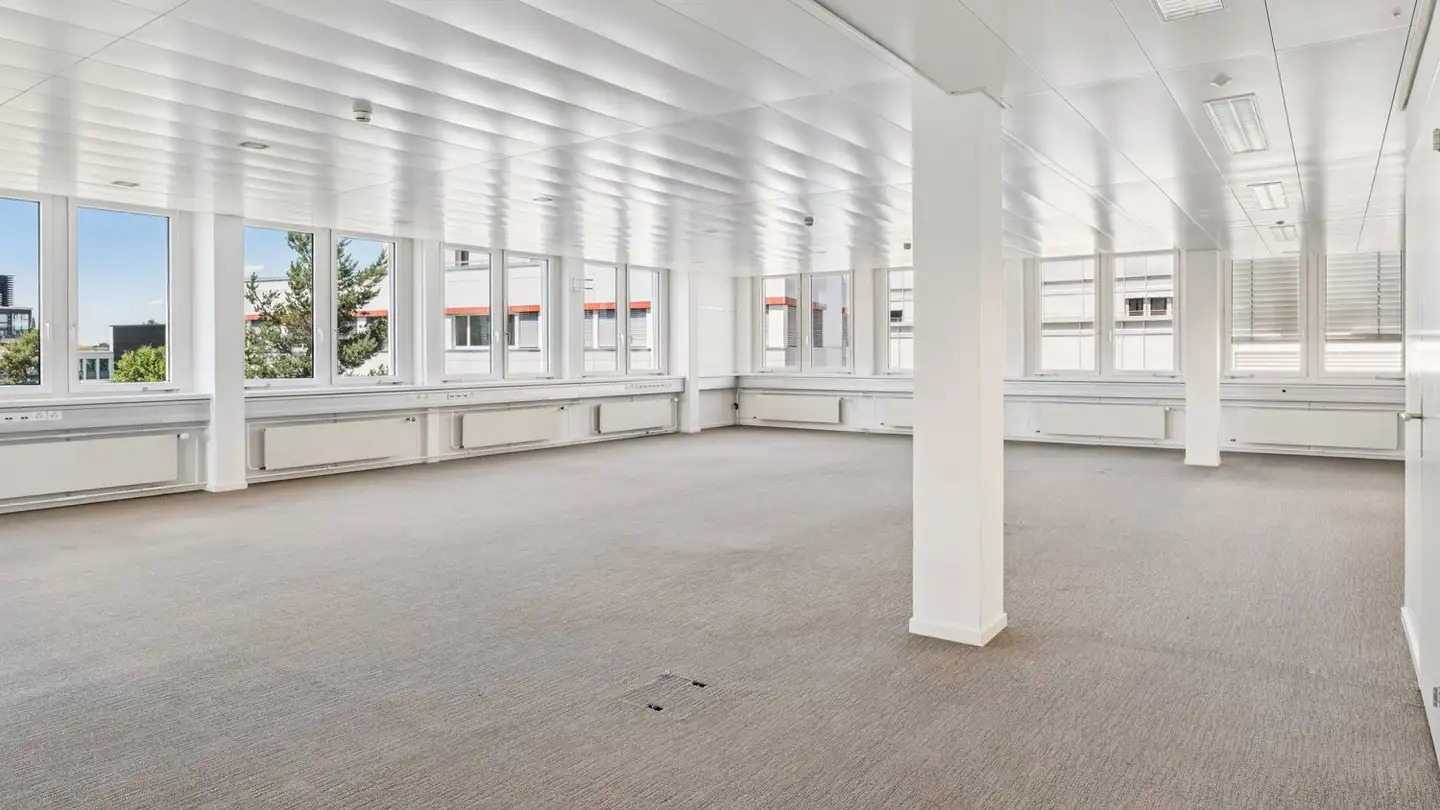 Bureau à louer - Bahnstrasse 24, 8603 Schwerzenbach - Photo 3