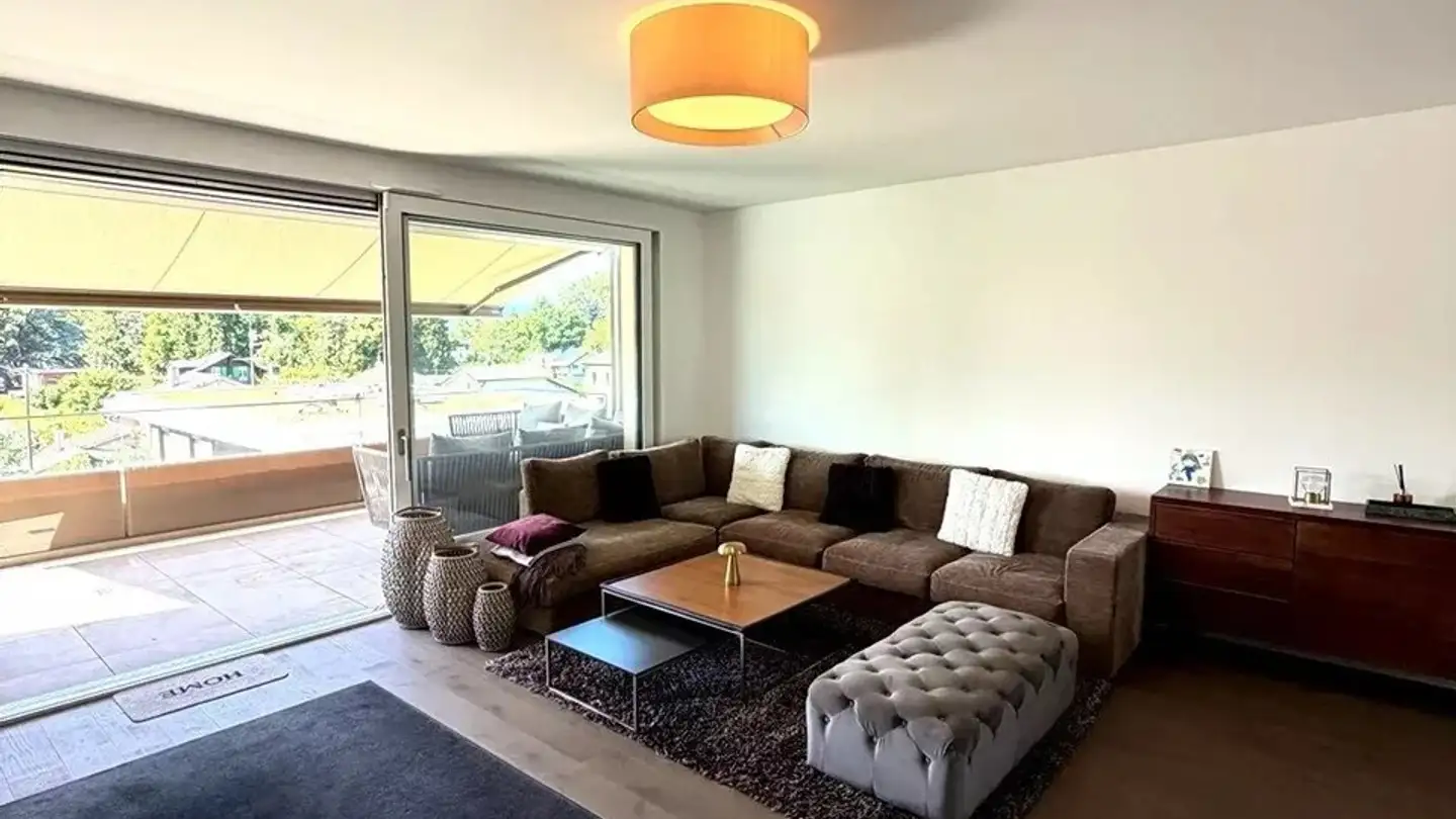 Appartement à louer - 1256 Troinex