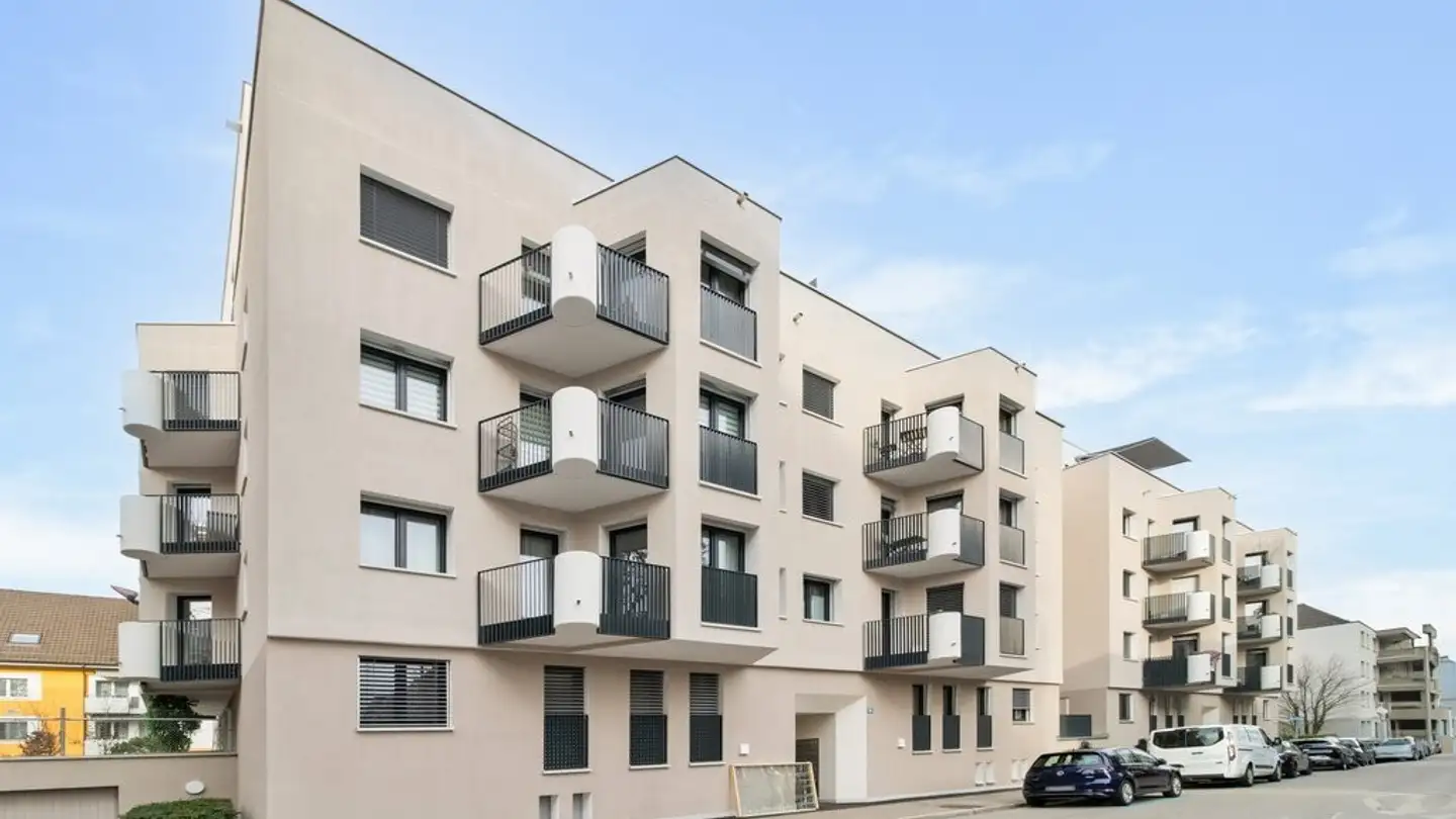 Parkplatz im Freien mieten - Herrligstrasse 26, 8048 Zürich