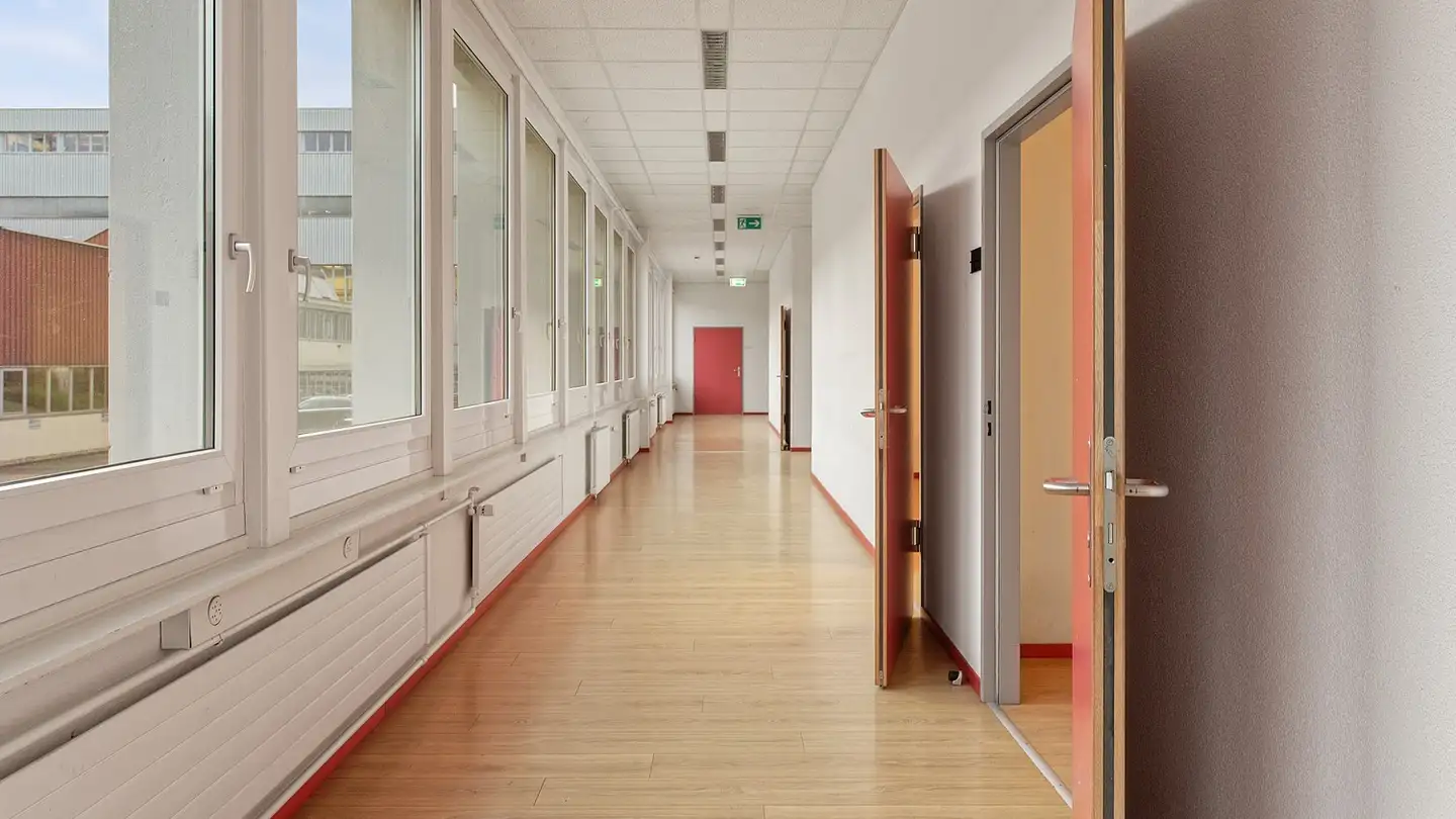 Gewerbe mieten - Industriestrasse 42, 8304 Wallisellen - Foto 2