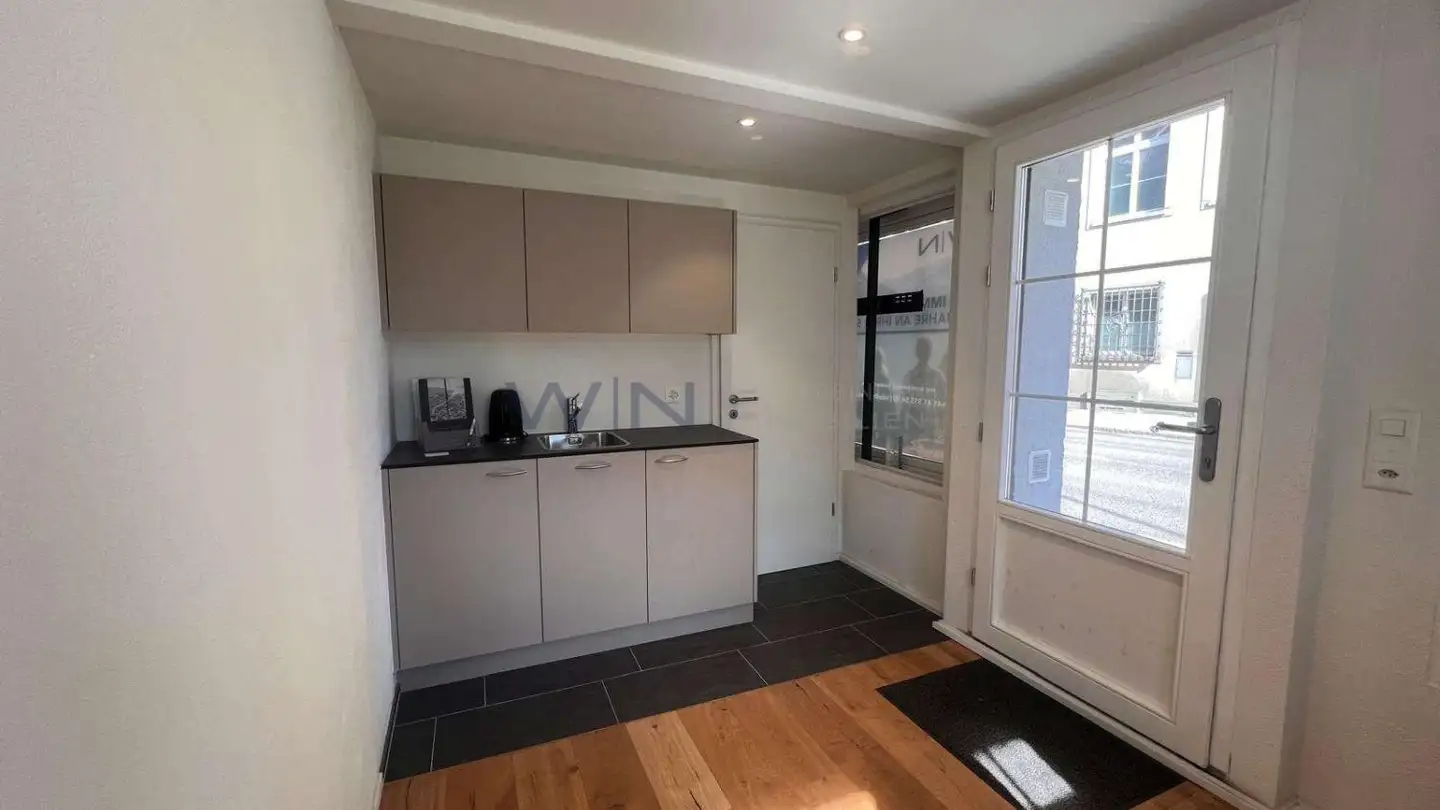 Office space for rent - 8750 Glarus