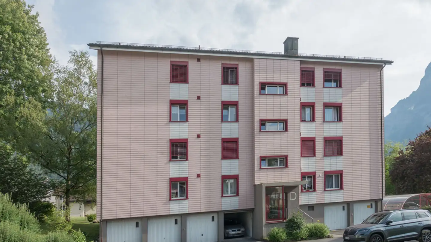 Wohnung mieten - Neuhaus 1d, 8753 Mollis