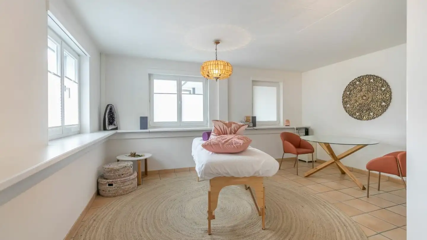 Office space for rent - Feldbach 4, 8753 Mollis
