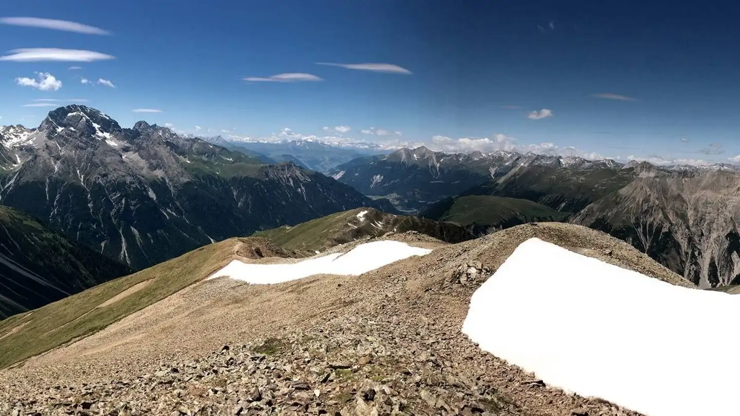 Appartamento in affitto - Clavadi, 7482 Bergün/Bravuogn - Photo 3