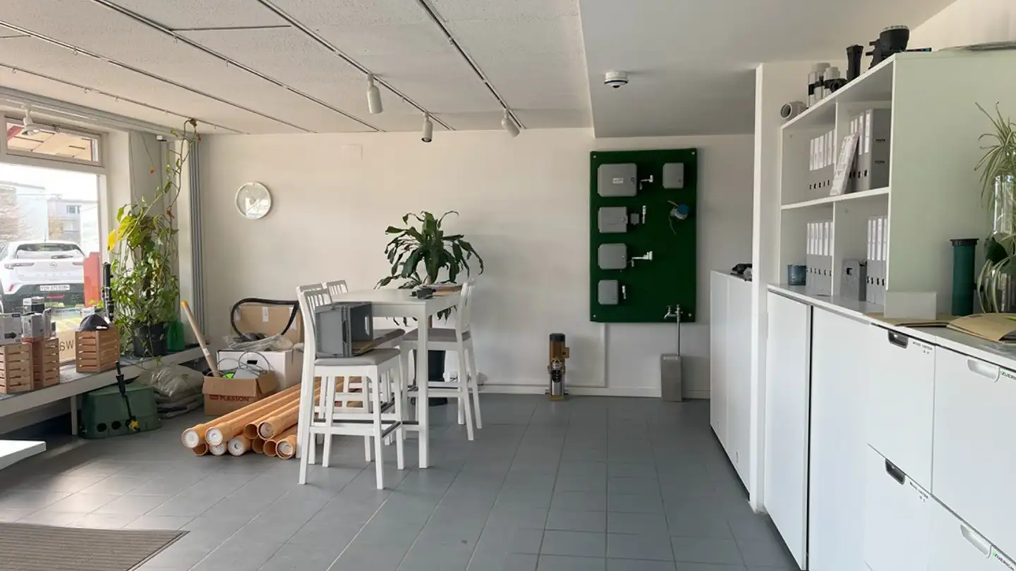 Negozio in affitto - Forchstrasse 125, 8132 Egg b. Zürich - Photo 2