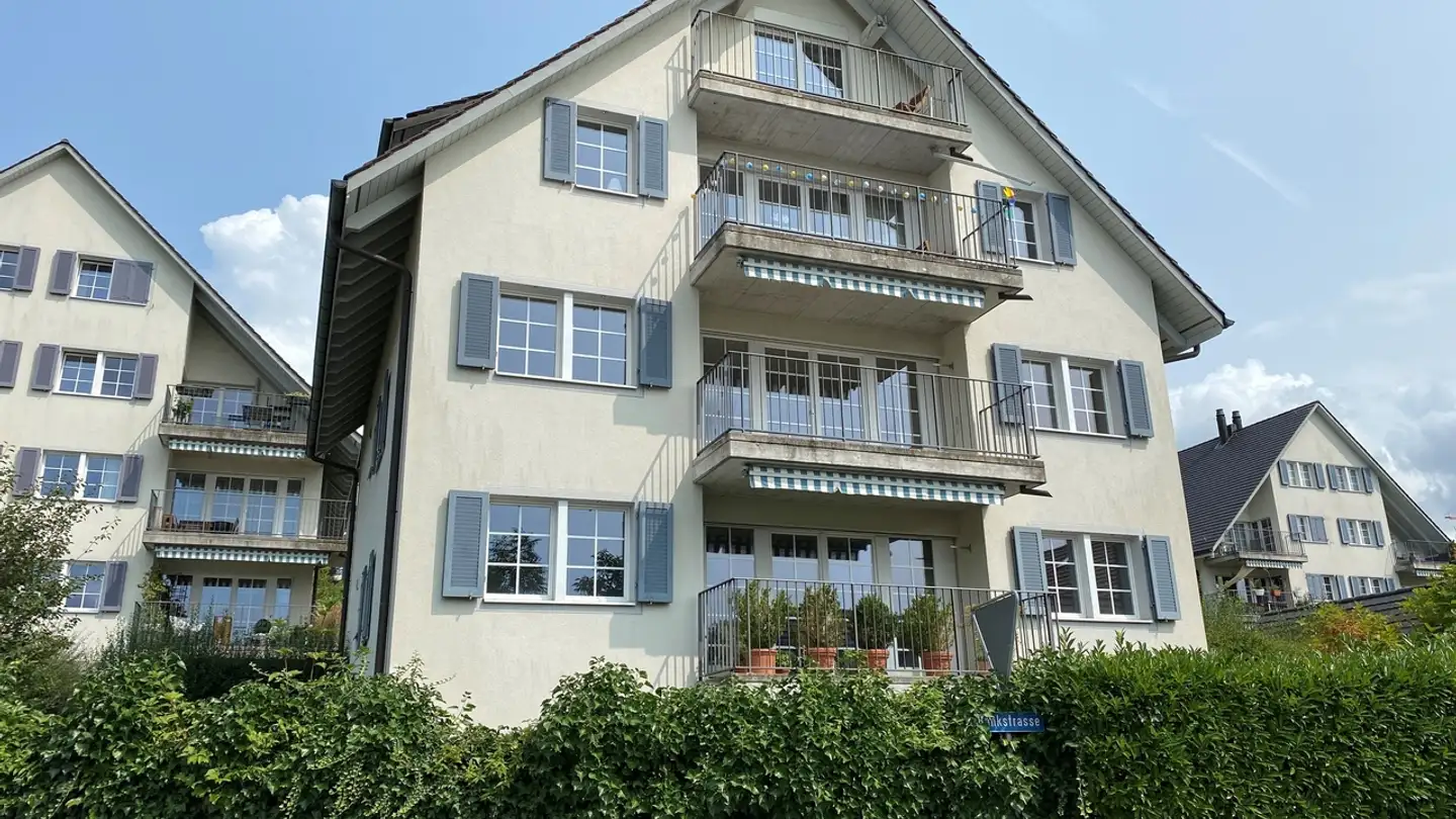 Duplex for rent - Lerchenbergstrasse, 8703 Erlenbach ZH