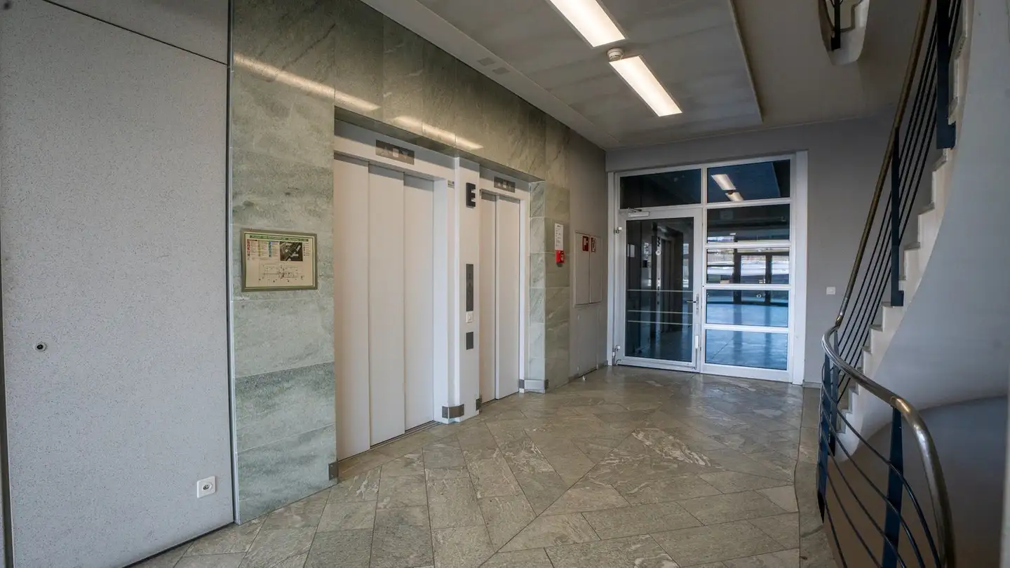 Bureau à louer - Meriedweg 11, 3172 Niederwangen b. Bern - Photo 4