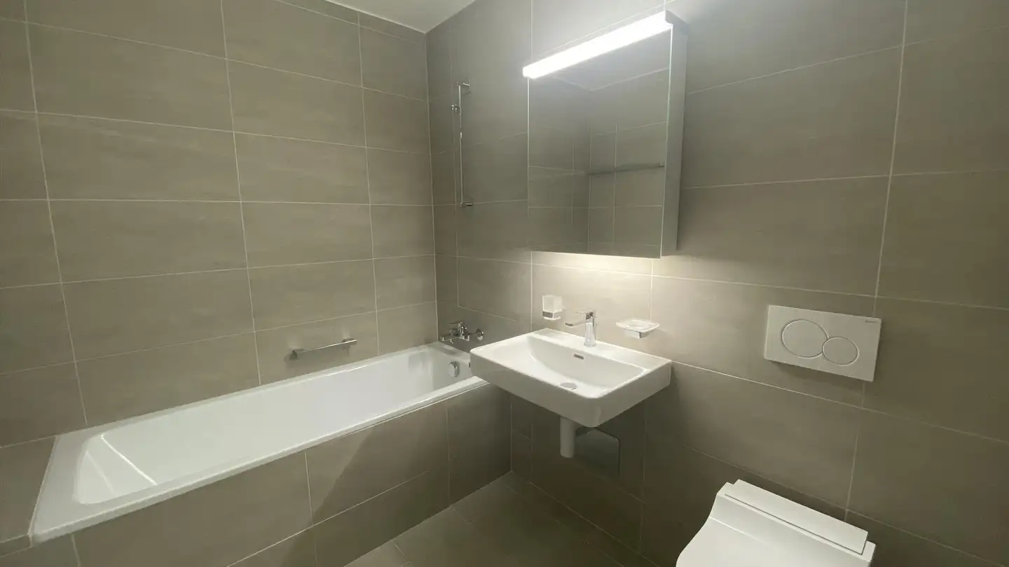 Apartment for rent - Route Du Tonkin 1a, 1897 Bouveret - Photo 3