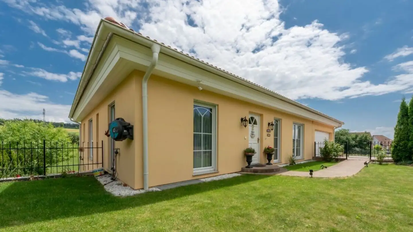 Casa singola in vendita - Erlinsbacherstrasse 18, 4655 Stüsslingen - Photo 2