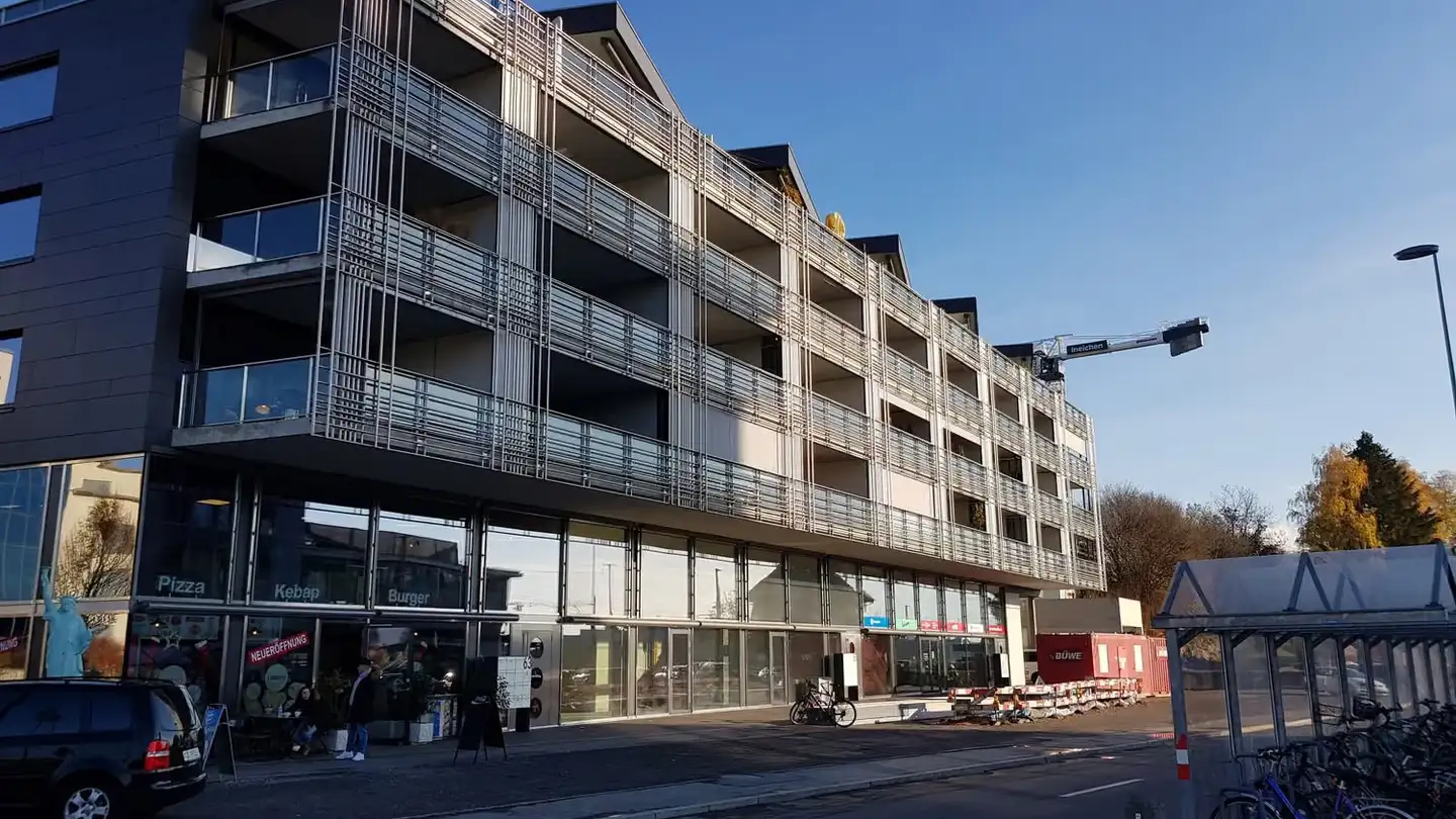 Tiefgaragenstellplatz mieten - Bahnhofstrasse 65, 6312 Steinhausen
