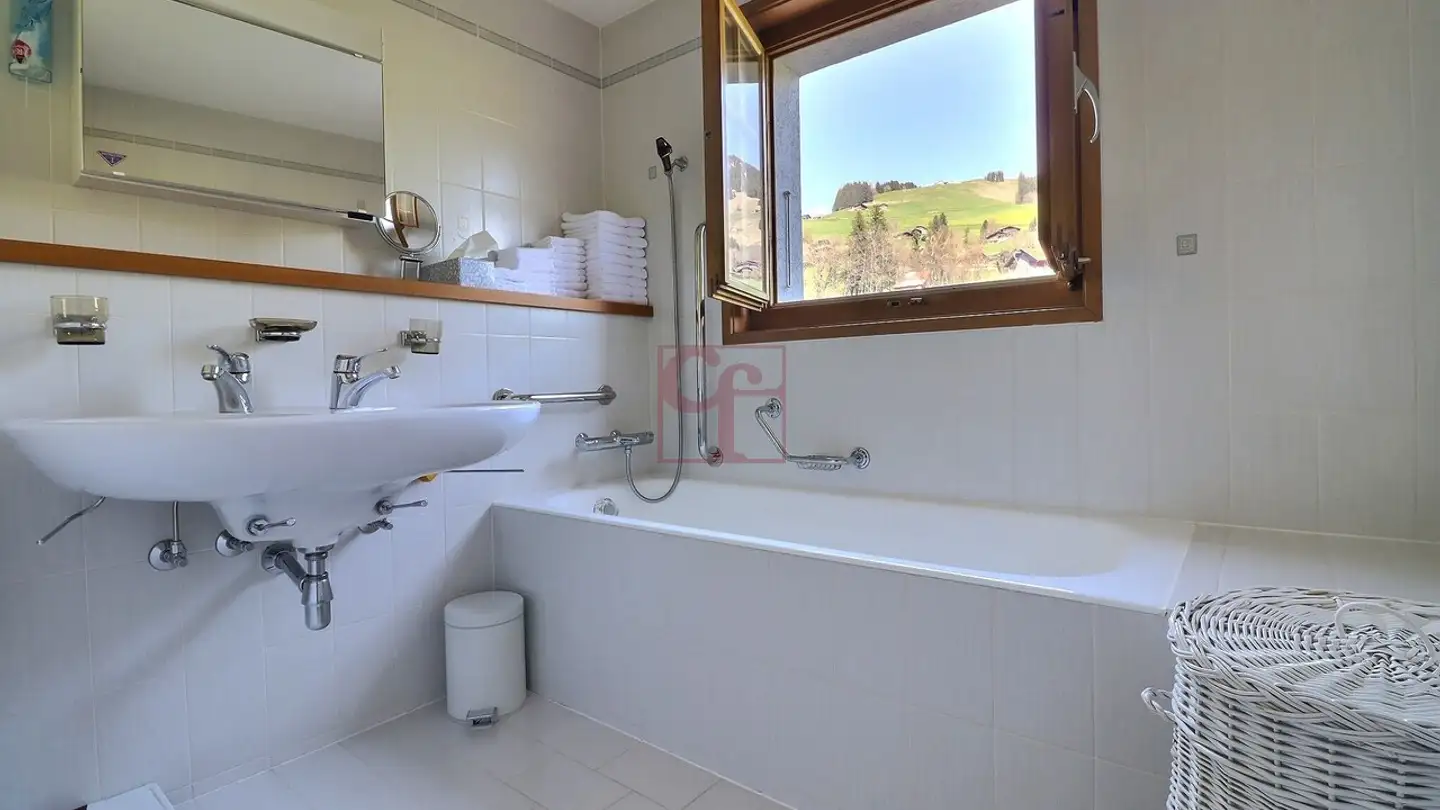 Apartment for sale - 1660 Château-d'Oex - Photo 2