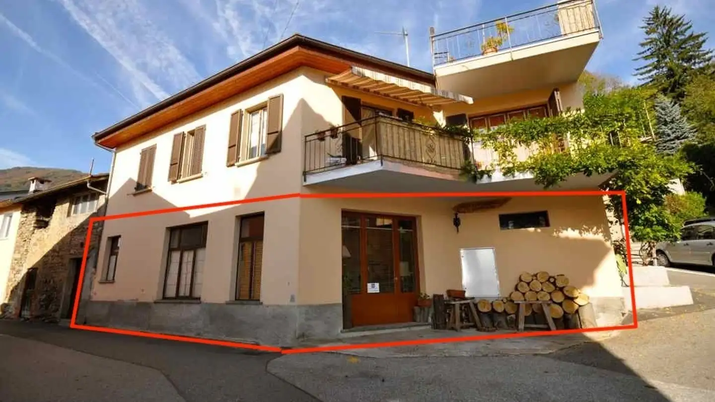 Workshop for rent - Via Teatro 1, 6981 Banco