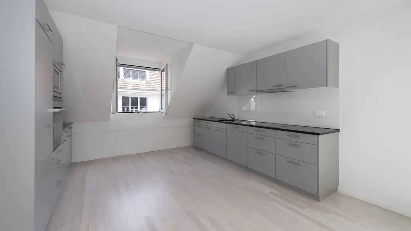 Penthouse for rent - Sellenbüren 55, 8143 Stallikon - Photo 3