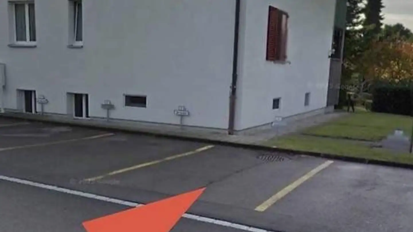 Outdoor parking space for rent - Feldstrasse 1, 8330 Pfäffikon ZH