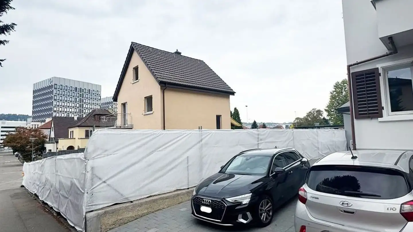 Parkplatz im Freien mieten - Sonnenhofstrasse 11, 8952 Schlieren