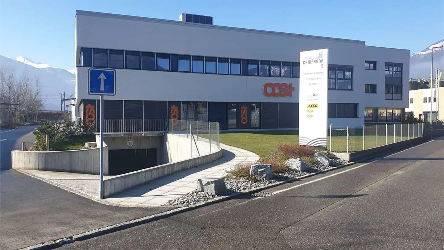 Shop for rent - 6512 Giubiasco