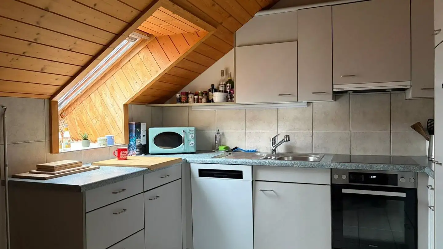 Dachgeschosswohnung mieten - Hauptstrasse 19, 3309 Kernenried - Foto 4