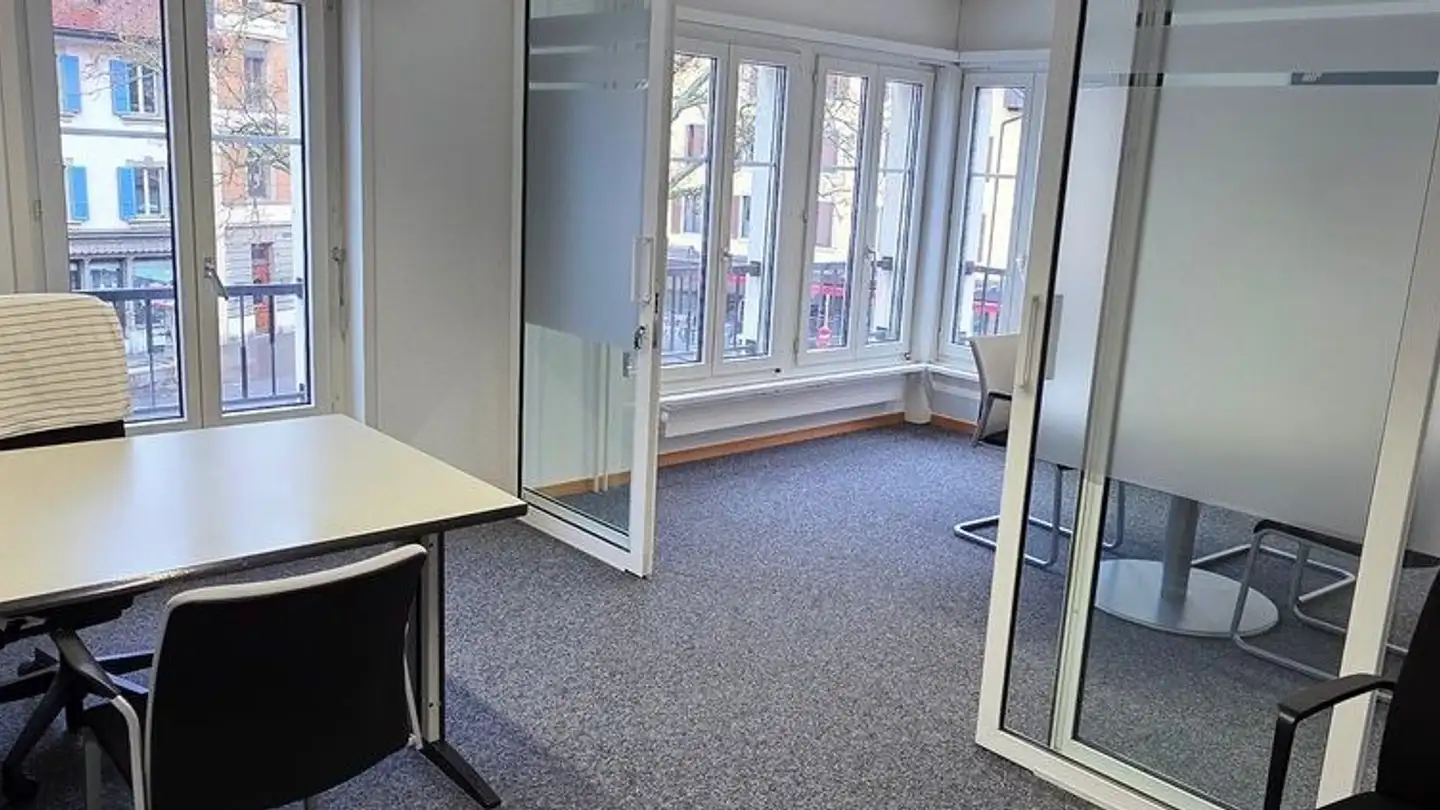 Bureau à louer - Rue De Vevey 11, 1630 Bulle - Photo 4