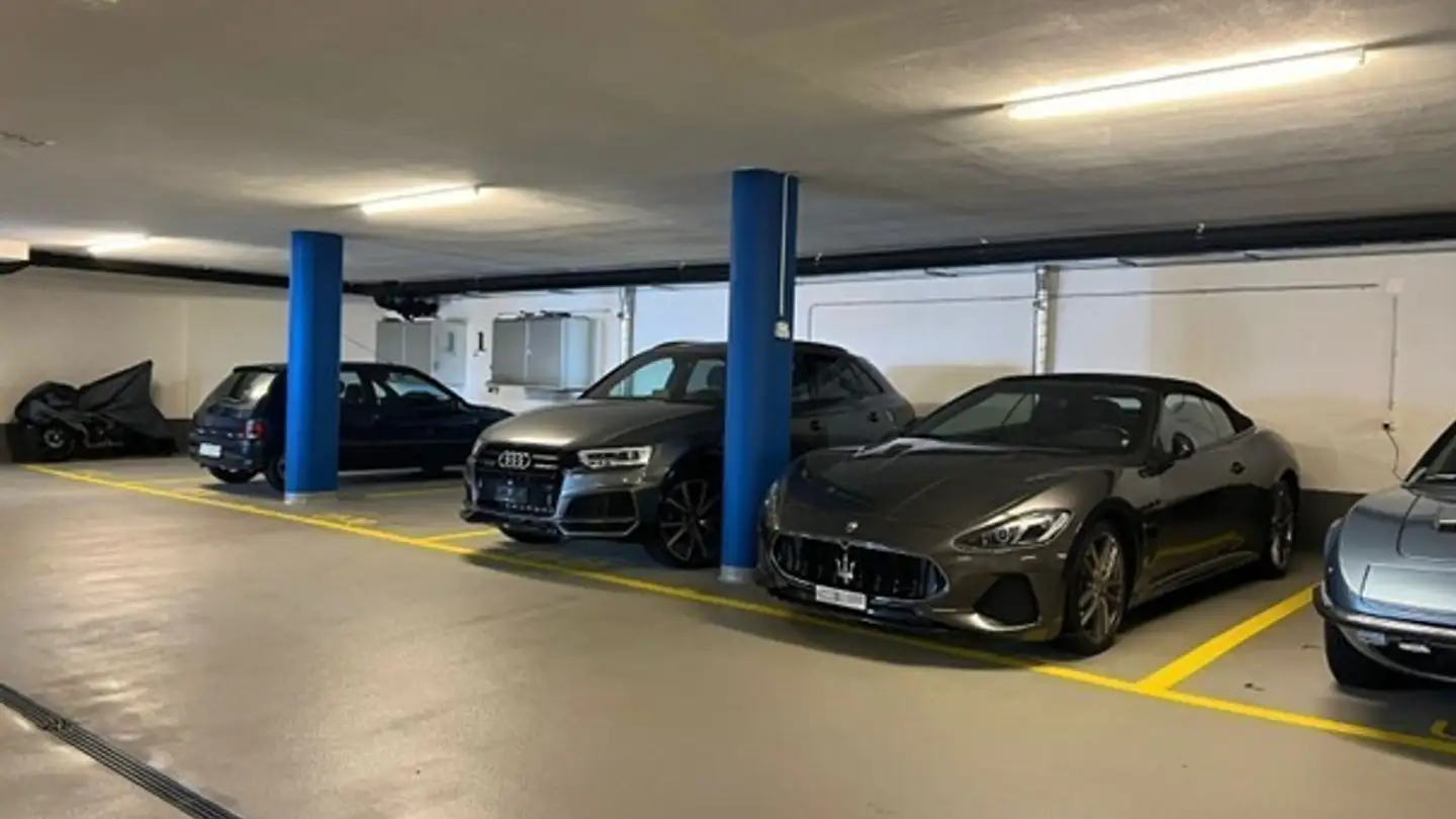 Einzelgarage mieten - 8834 Schindellegi