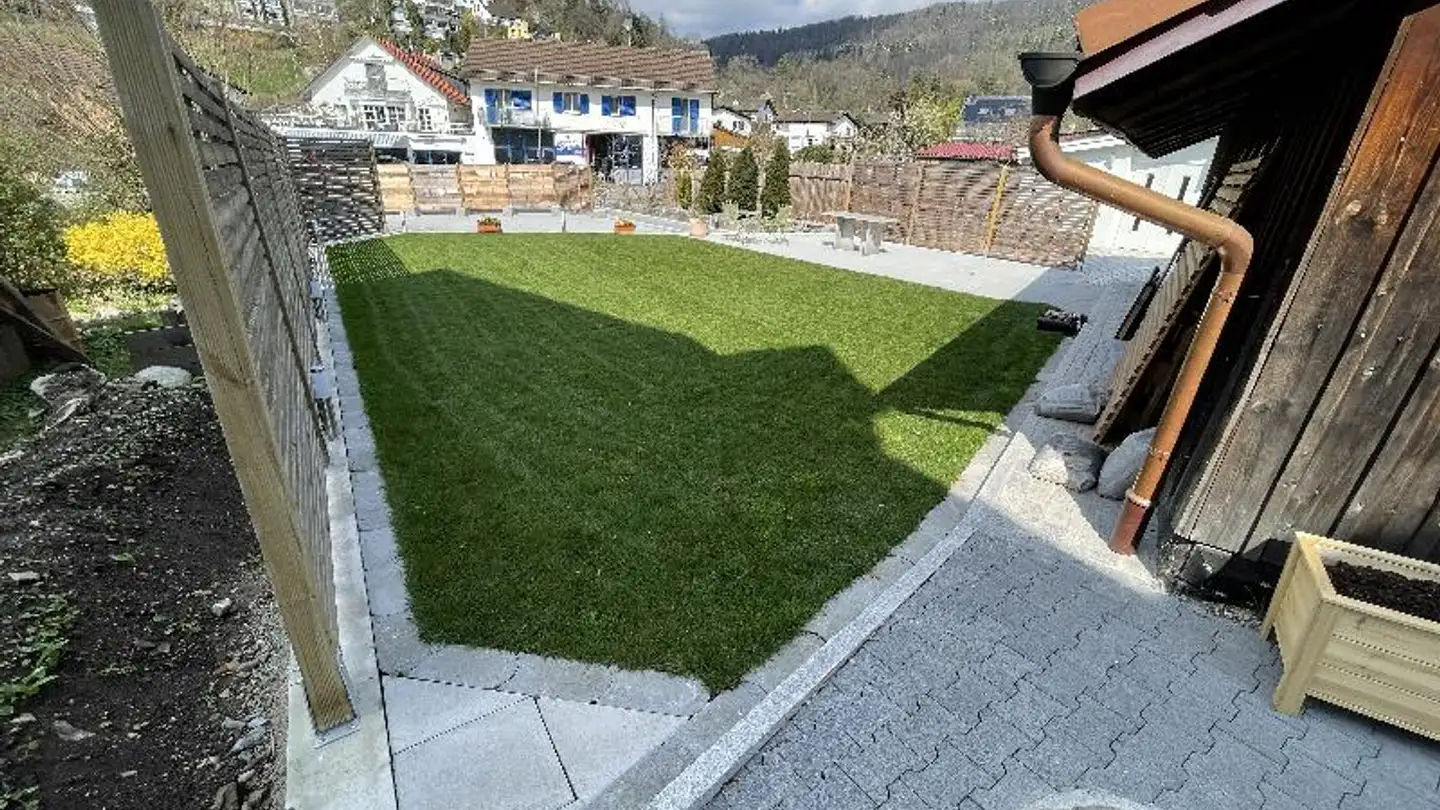 Attique à louer - Regensdorferstrasse 13, 8104 Weiningen ZH - Photo 2