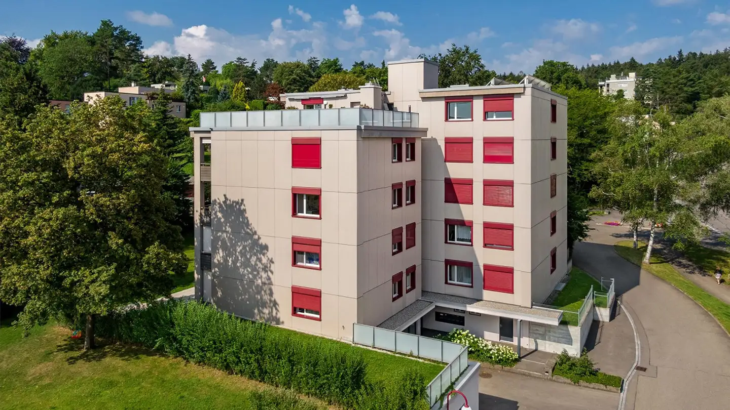 Attique à louer - Pfaffensteinstrasse 3, 8118 Pfaffhausen - Photo 2