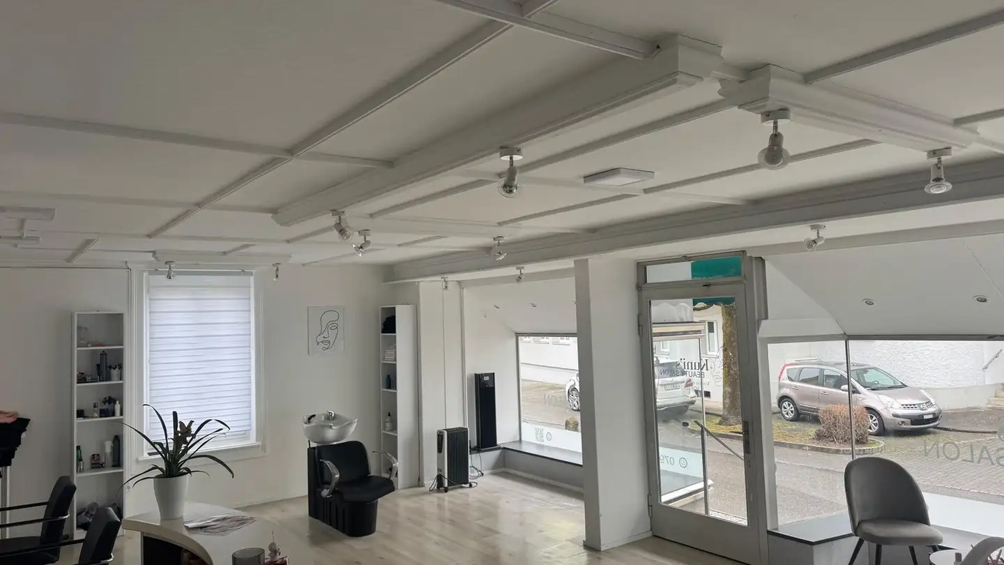 Shop for rent - Kirchgasse 1, 6234 Triengen