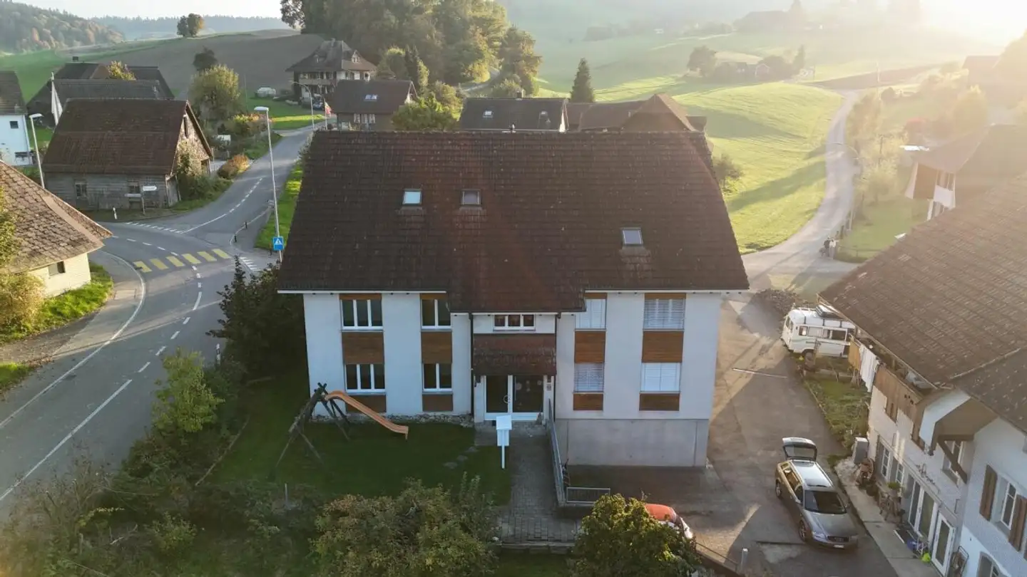 Edificio residenziale in vendita - Aescherenstrasse 2, 4917 Melchnau - Photo 4