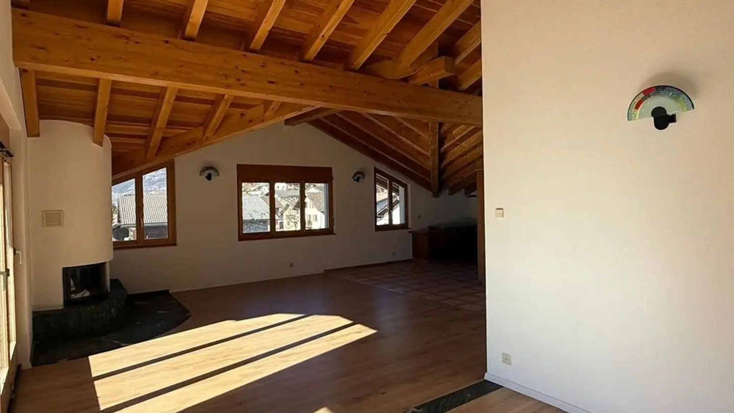 Attique à louer - Vae Plan Na, 1965 Savièse - Photo 2