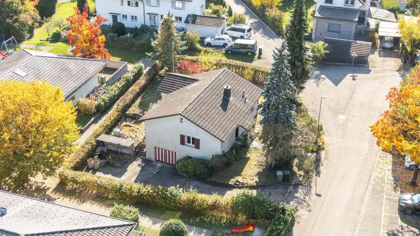 Einfamilienhaus kaufen - Im Zwinggarten 11, 8600 Dübendorf