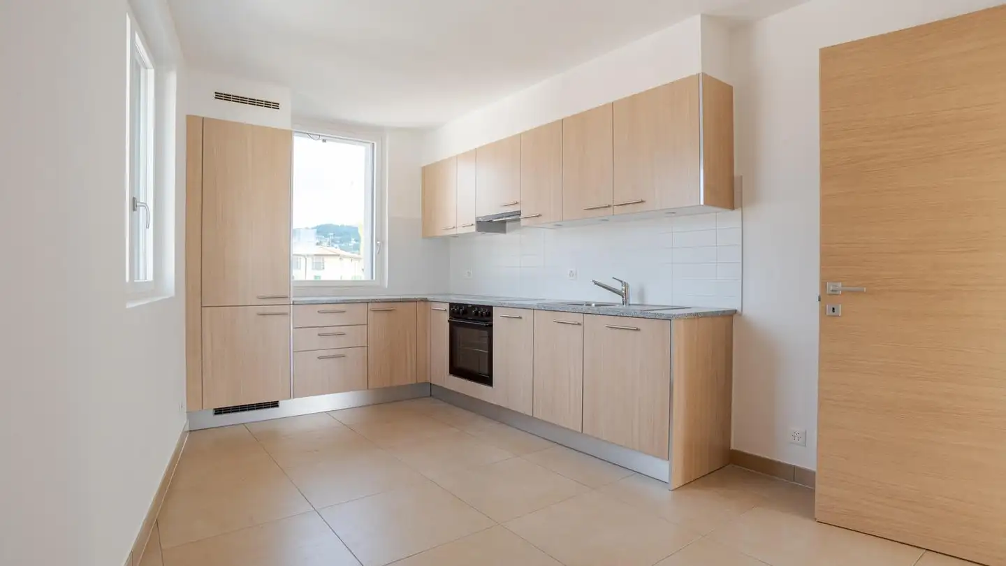 Office space for rent - Piazza Baraini, 6852 Genestrerio - Photo 3