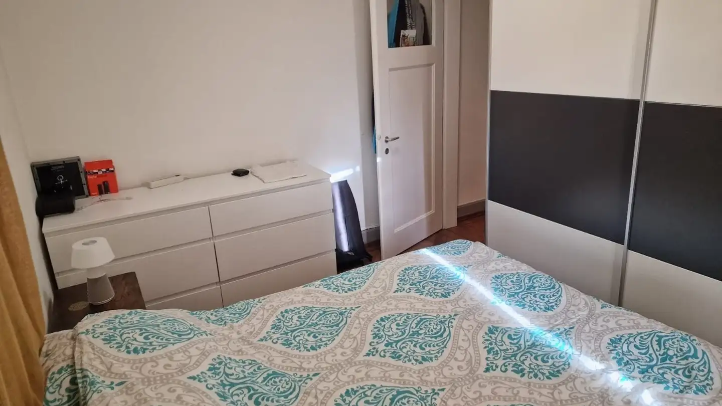 Appartamento in affitto - Rue Lombarde 14, 1975 St-Séverin - Foto 4