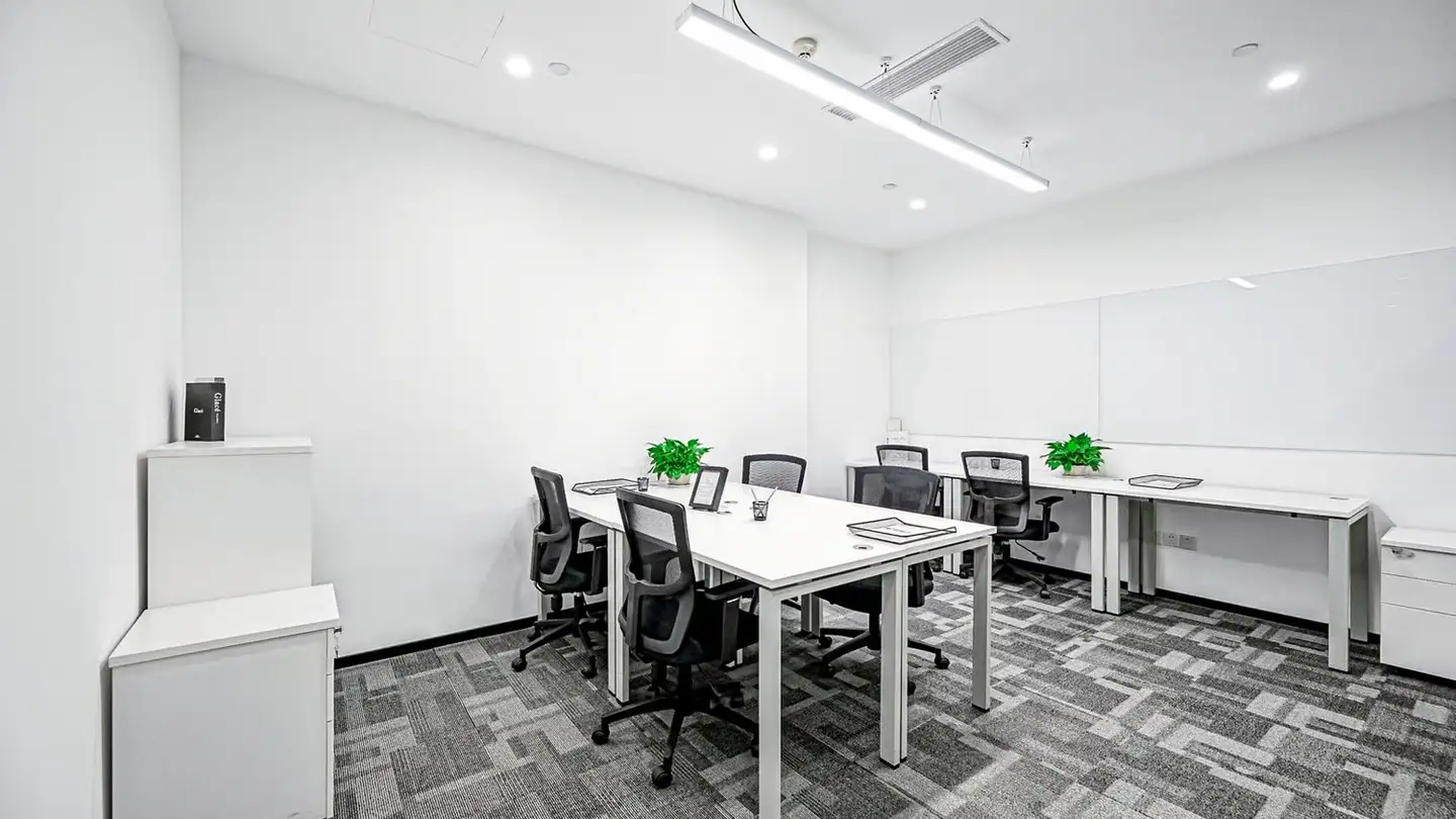 Office space for rent - Route De Crassier 7, 1262 Eysins