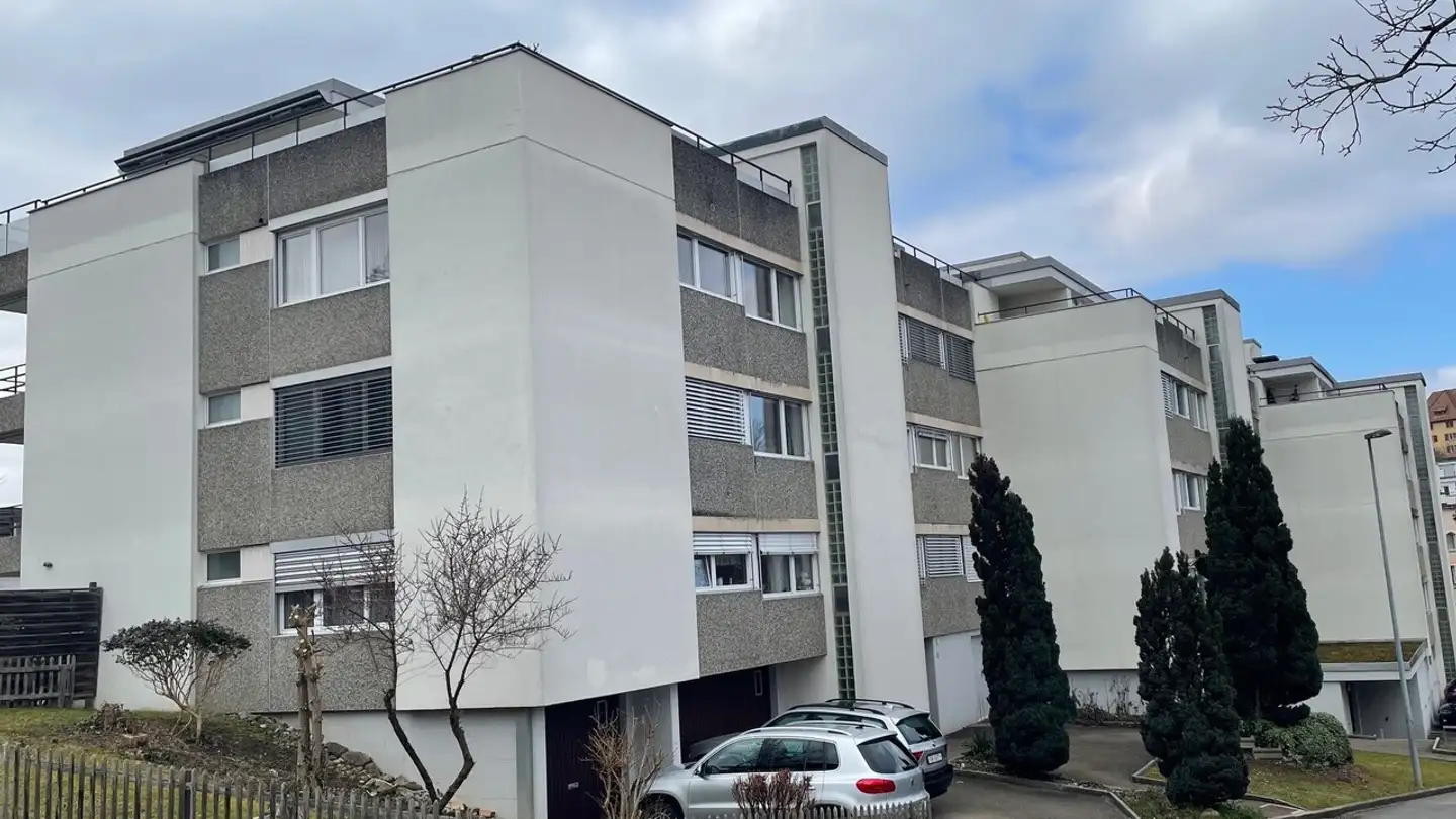 Tiefgaragenstellplatz mieten - Feldstrasse 45, 8200 Schaffhausen