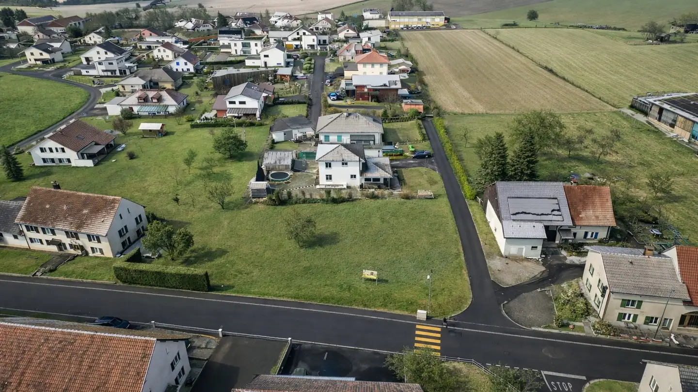 Constructible plot for sale - 2915 Bure - Photo 4